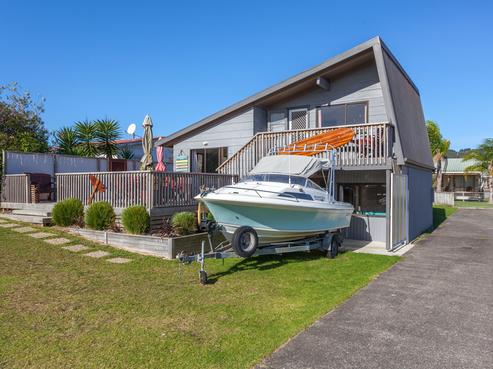 113A Williamson Road, Whangamata