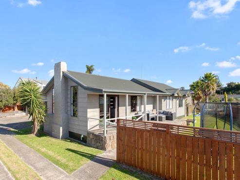 12 Landscape Road, Coastlands