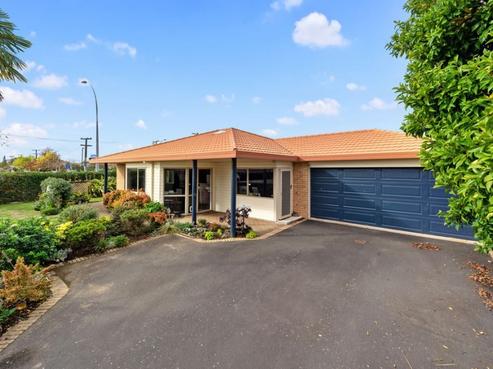 1037 Heaphy Terrace, Fairfield