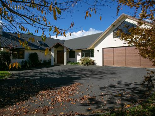 61A Cowley Drive, Leamington