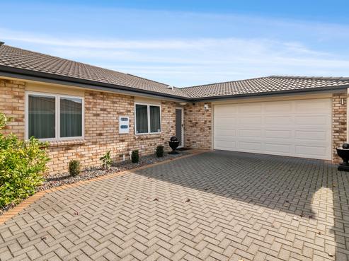 27D Seddon Street, Glenholme