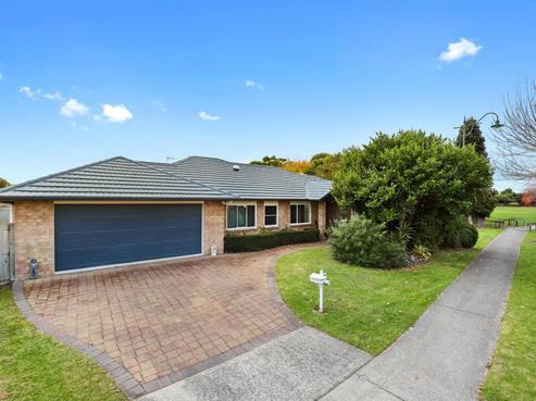 25 Farringdon Avenue, Rototuna North