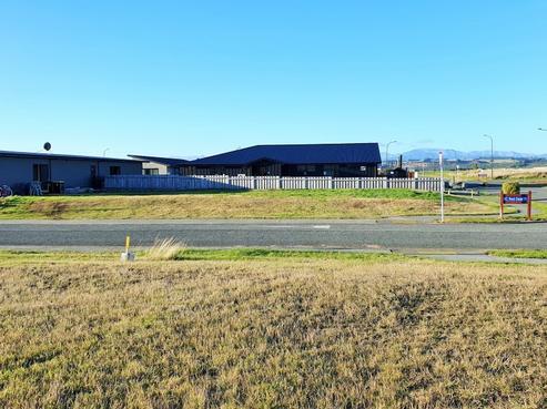 49 Pounamu Drive, Te Anau