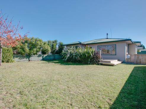 1426 Karamu Road North, Mayfair