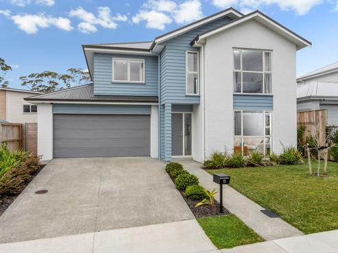 15 Frank Newton Road, Swanson