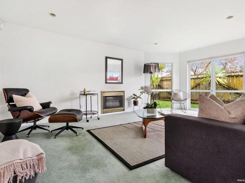 2/16 Walmer Road, Point Chevalier
