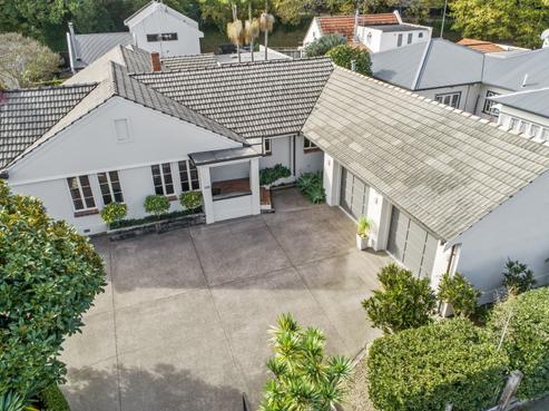 556 River Road, Fairfield