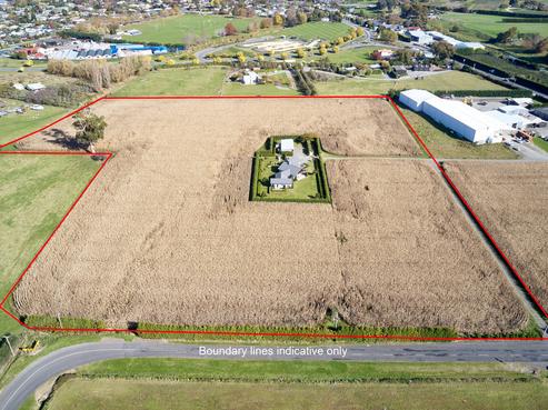 28 Thompson Road, Havelock North