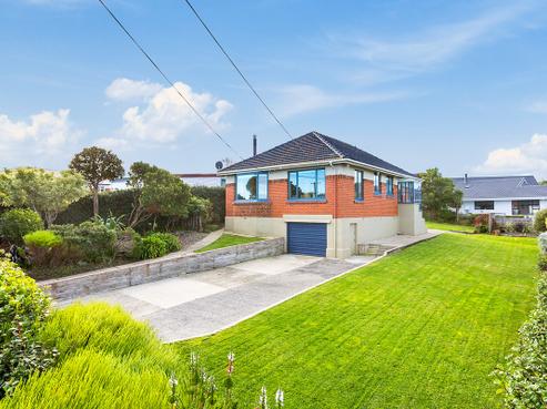 87 Dunrobin Street, Waverley