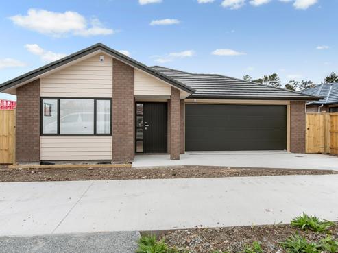 12 Ropere Street, Kumeu