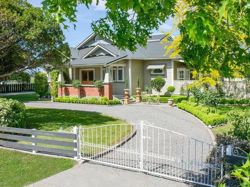 103 Solway Crescent, Solway