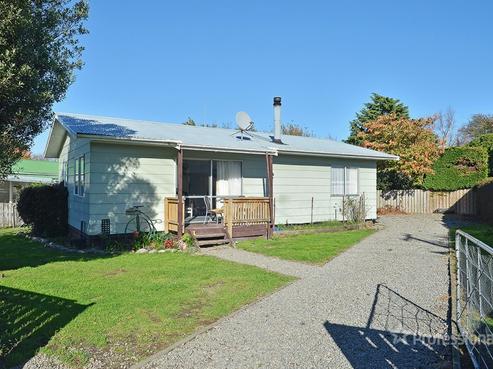 72 Woodward Street East, Featherston