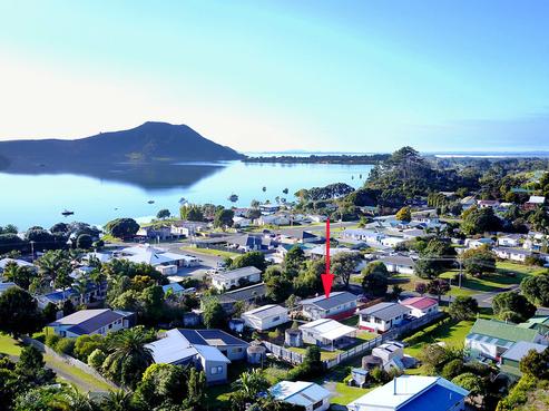 12 Lamb Road, Pukenui