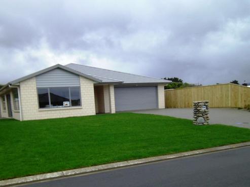 5 Pohatu Lane, Otaki
