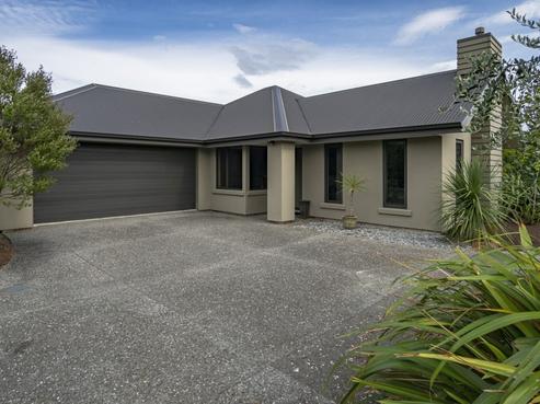 17 Cambelldon Crescent, Stoke