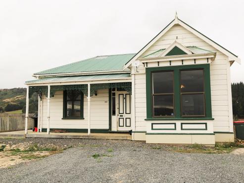 33 Castle Street, Waihola