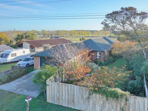 66 Ferry Road, Woodend Beach
