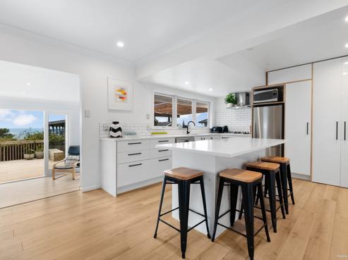 462 Whangaparaoa Road, Stanmore Bay
