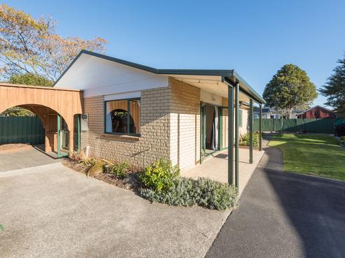 8 Somerville Lane, Brightwater