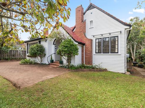 195 Queen Street, Northcote Point