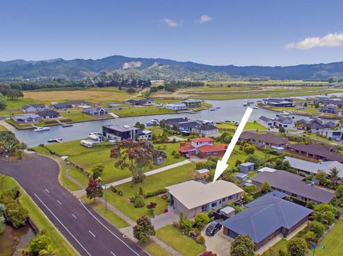 111 South Highway, Whitianga