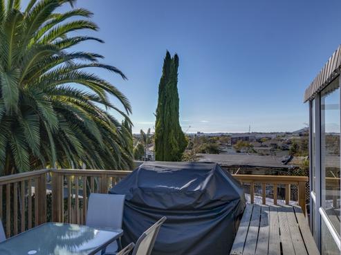2/18 Wensley Road, Richmond