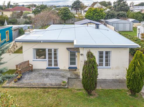 96 Gonville Avenue, Gonville