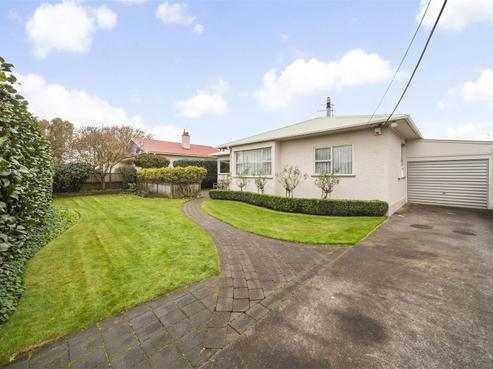 14 Disraeli Street, Hawera