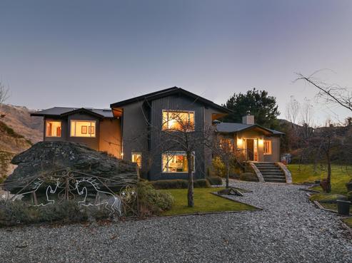 11 Rapley Close, Dalefield/Wakatipu Basin