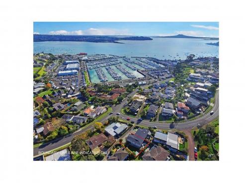 2/86 Takutai Avenue, Half Moon Bay