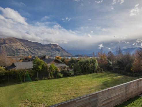 2A Waimana Place, Wanaka