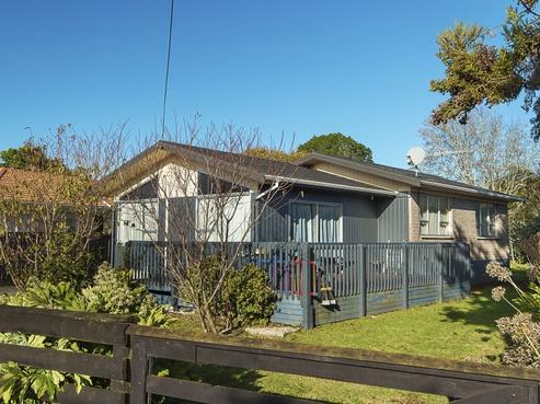 16 Holland Street, Pukekohe