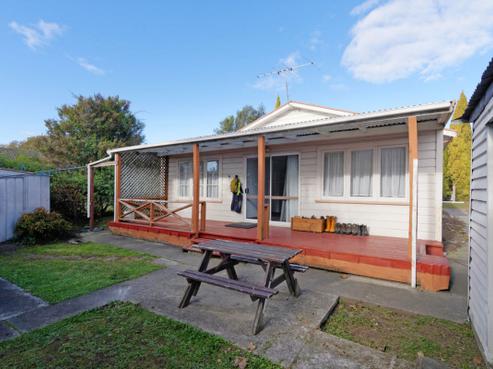 24 Gladstone Road, Richmond