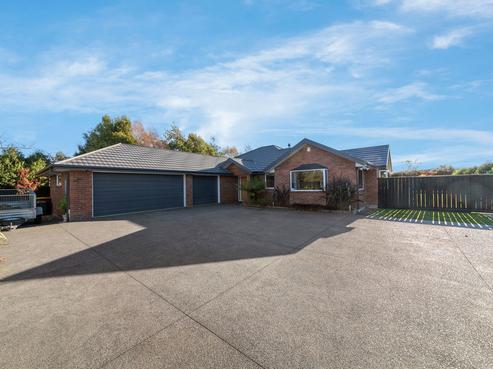 27 Cameron Crescent, Rolleston