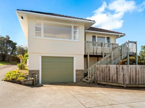 13 Vipond Road, Stanmore Bay