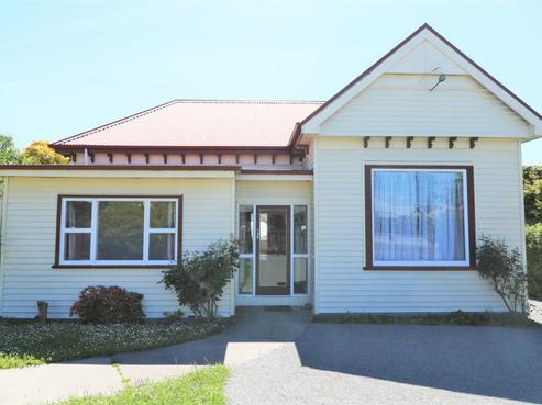 189 Otipua Road, West End