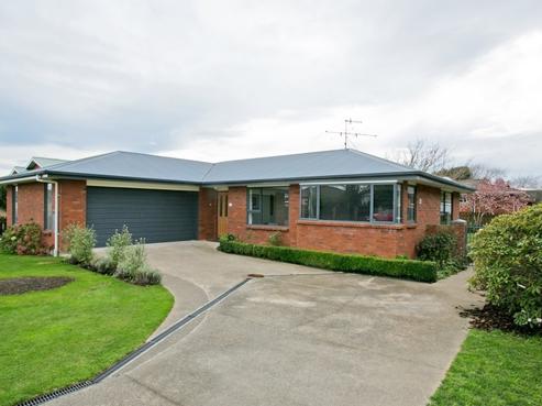 152 Catherine Street, Windsor
