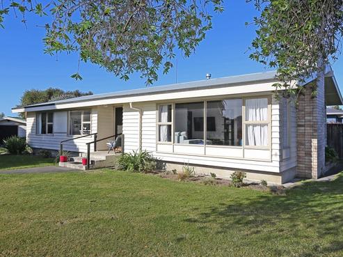 25 Alamein Crescent, Onekawa