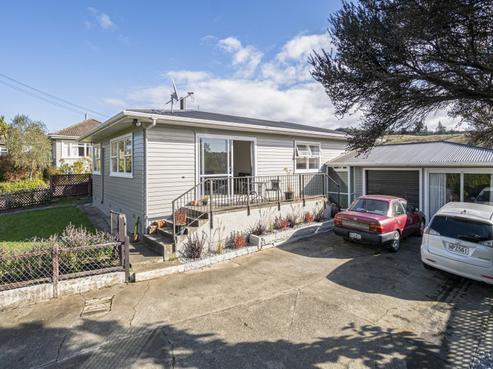 228 Saint Vincent Street, Toi Toi
