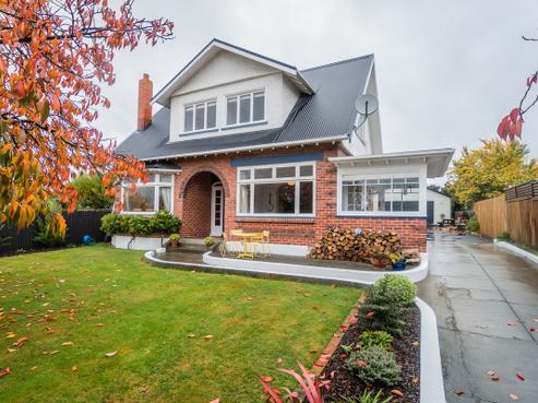 6 Irvine Street, Highfield