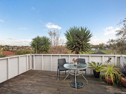 2/37 Birman Close, Half Moon Bay