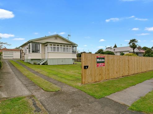 8 Station Street, Tirau