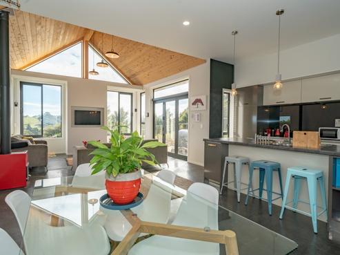 273 North Road, Mangatarata