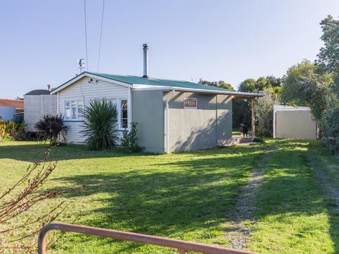 18 Punga Street, Tangimoana