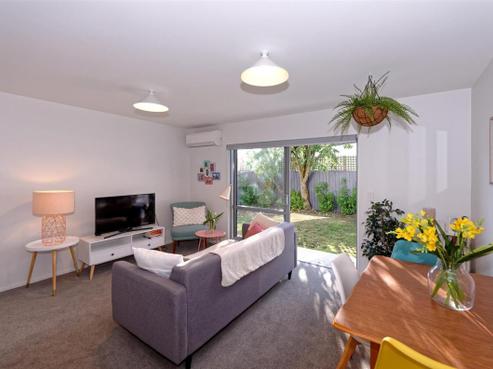 3/77 Geraldine Street, Edgeware