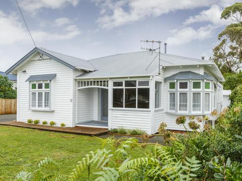 12 Dundas Road, Sanson