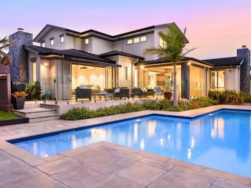 43 Manor Park, Sunnyhills