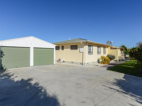 31 Arthur Hobson Avenue, Pirimai