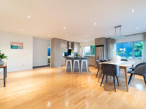 13 Frenz Drive, Titirangi
