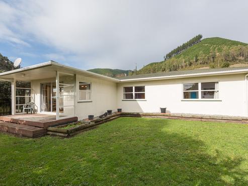 14 Blick Terrace, The Brook